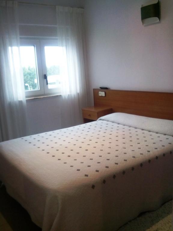 Hostal Chiquin 타피아 데 카사리에고 객실 사진